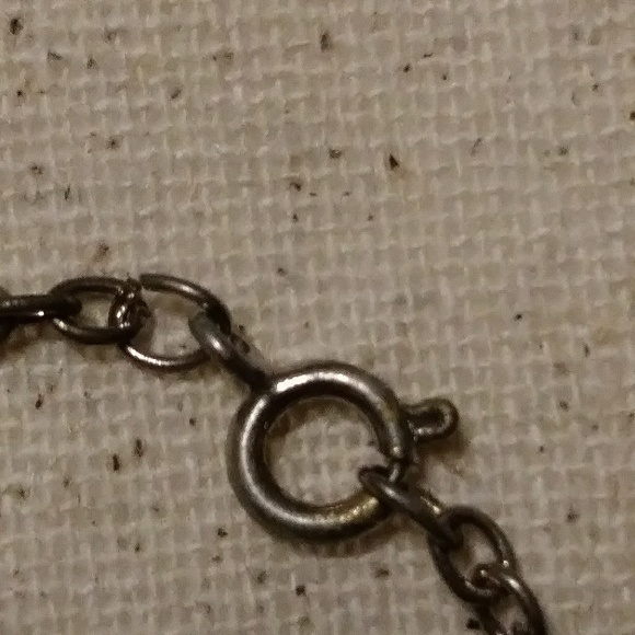 Heart Pendant Necklace Silver tone Diamond cut - Picture 4 of 6